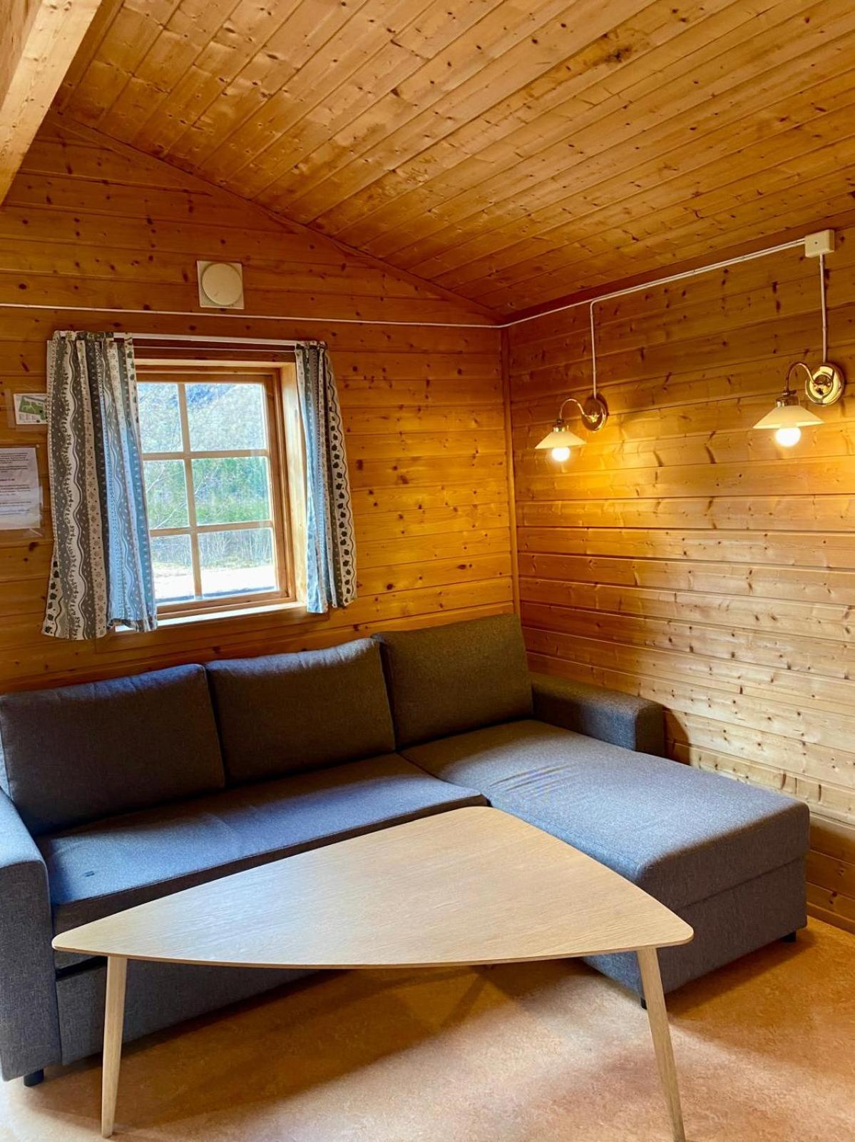 אנדלסנס Trollstigen Camping And Gjestegard חדר תמונה